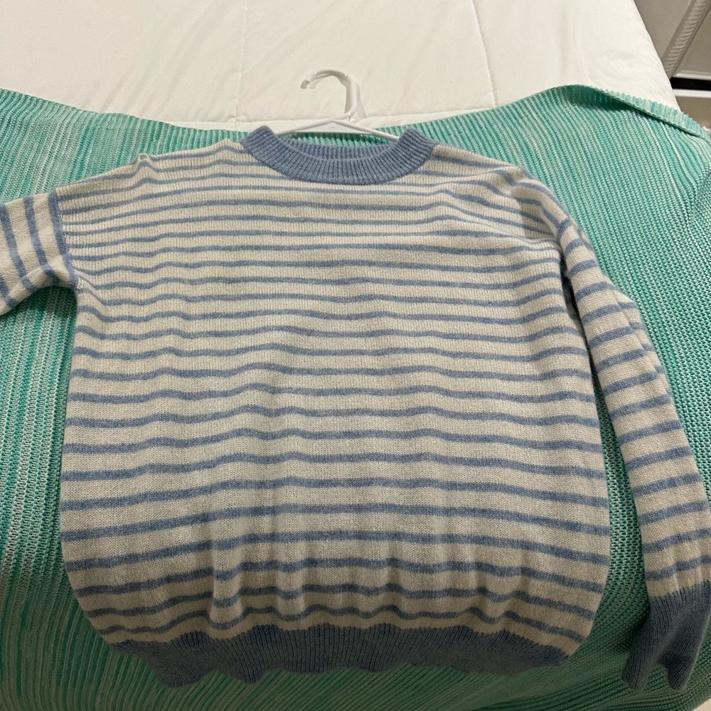 vineyard vines cashmere sweater size XXS